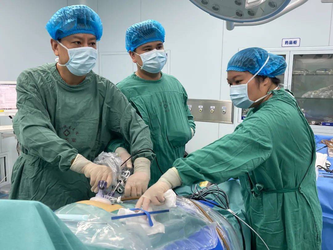 手术|要把患者胃、胆囊、阑尾同时切除？深圳恒生医院微创手术解决