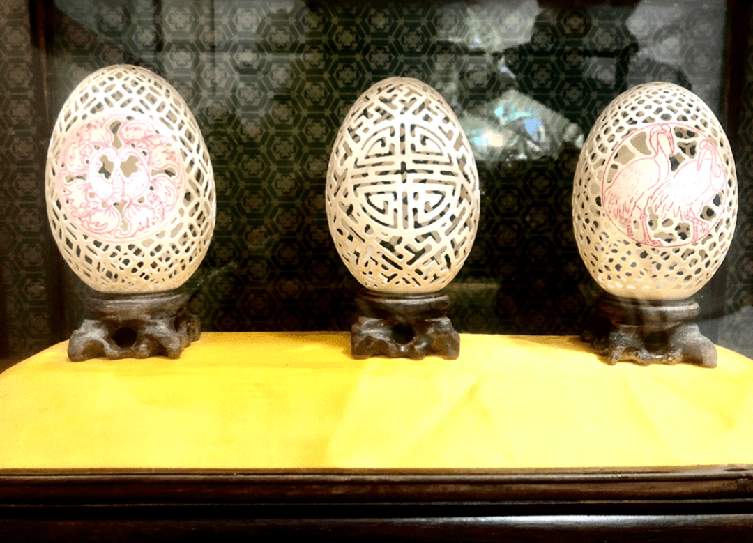蛋壳上的冰墩墩!_张谊_雕刻_北京