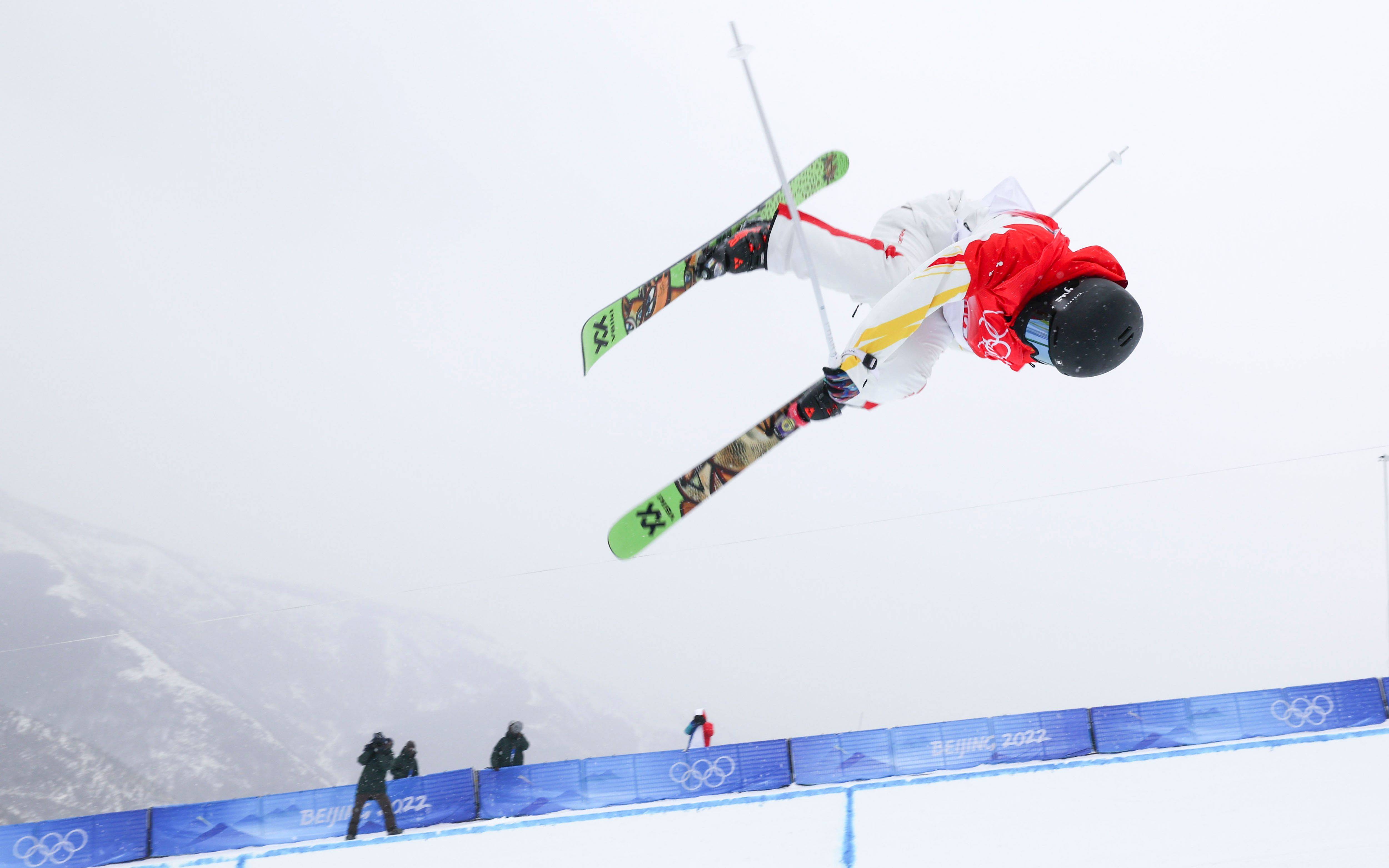 王海卓|自由式滑雪男子U型场地技巧资格赛，中国4小将均未晋级