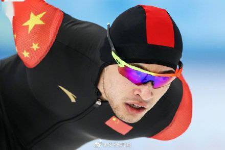 选手|宁忠岩廉子文出战速度滑冰1000米决赛