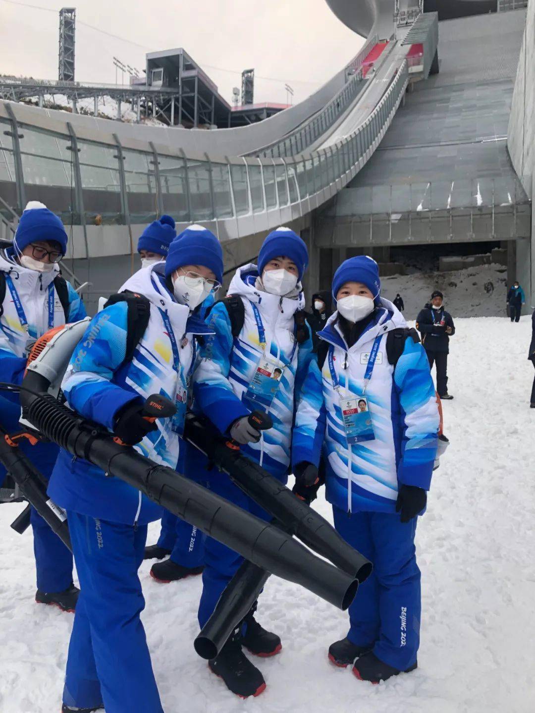 冬奥会志愿者素材图片