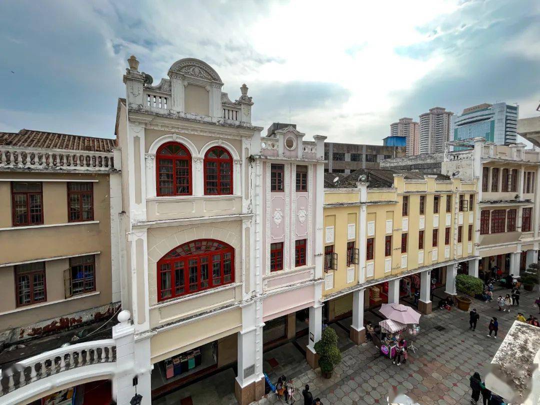 孙文西光影带您领略步行街的百年风华