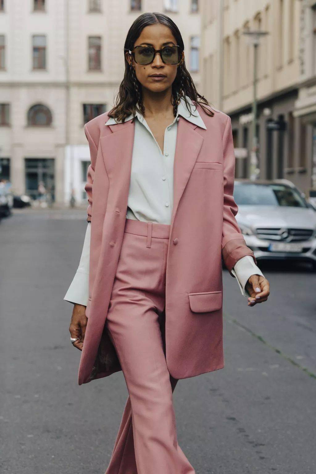 色彩粉色系也太撩人了，好看又减龄！