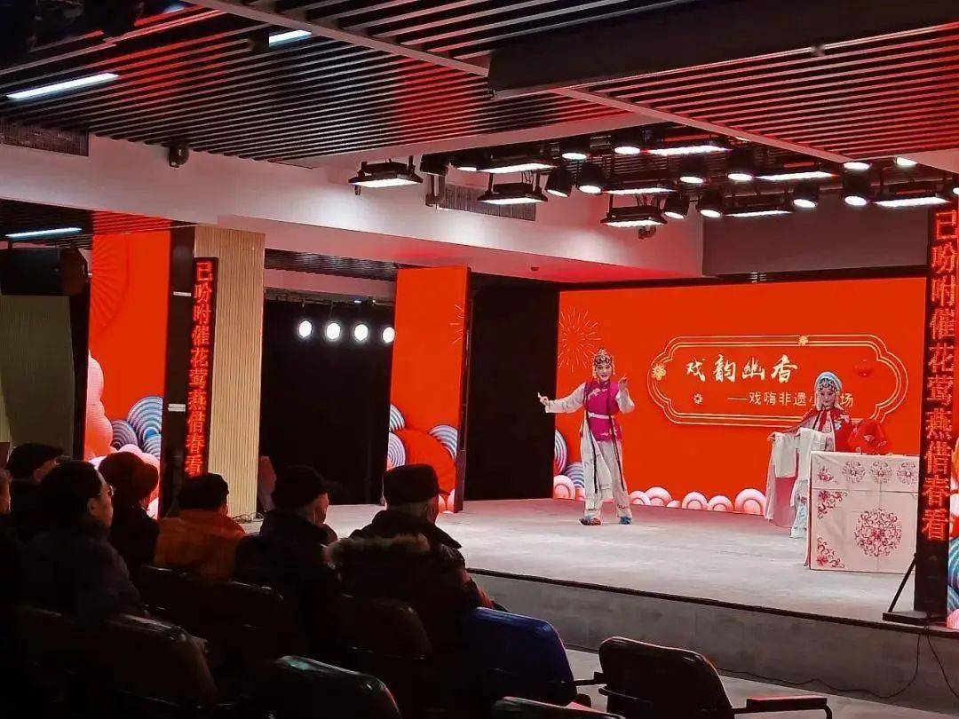 这里也能看锡剧探访夫子庙非遗小剧场