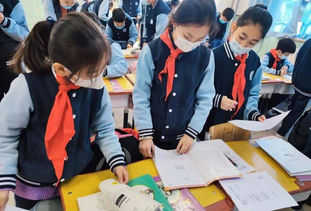 活动|昌平各所学校开学啦~看看＂神兽＂在干嘛