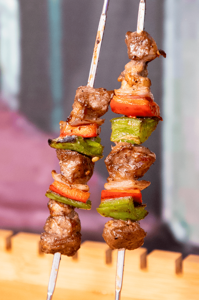 肉会自己烤,晋江人只管坐着等吃!_店里_秦川_菜金