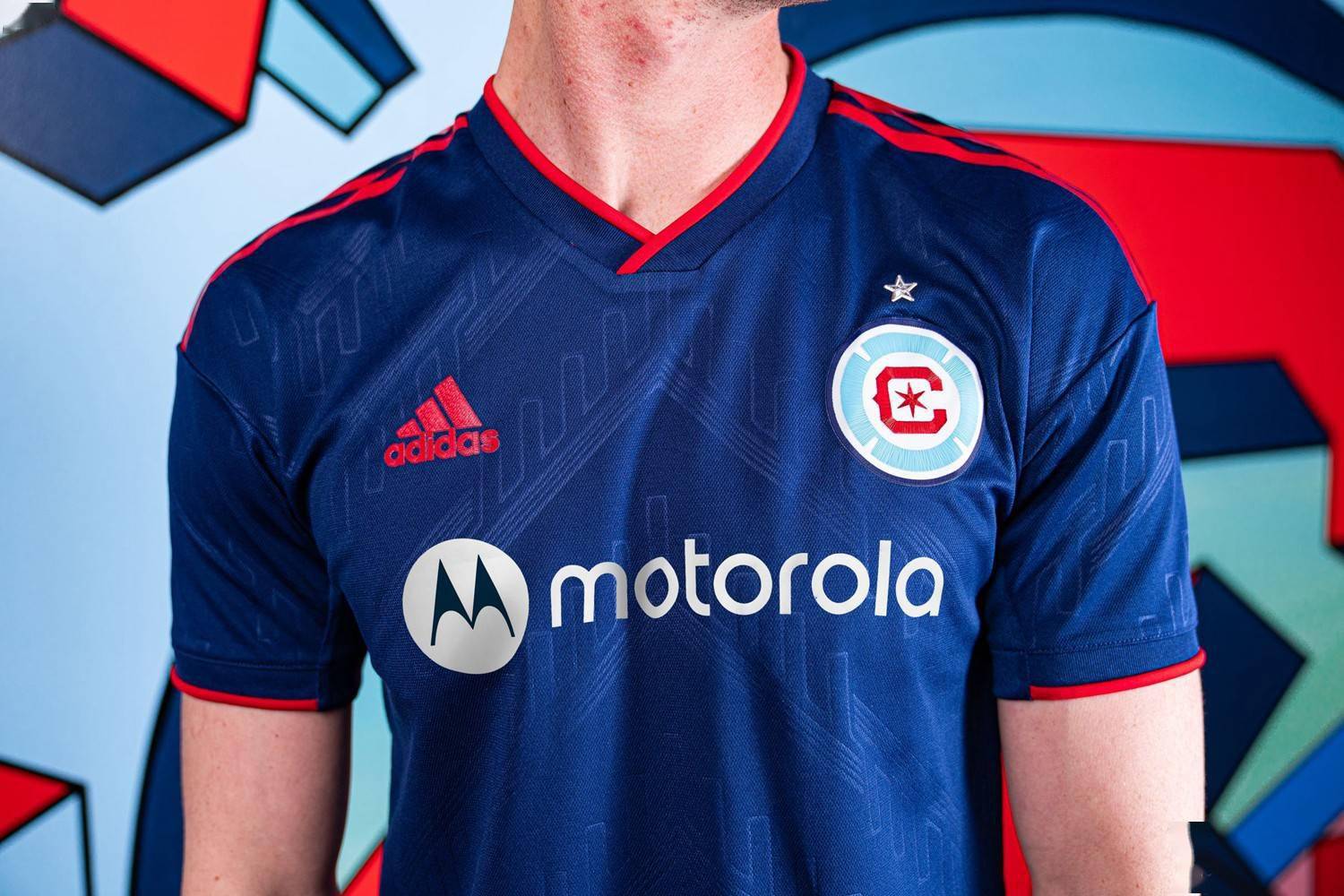 新球衣从芝加哥人所珍视的地标建筑——芝加哥水塔(chicago water