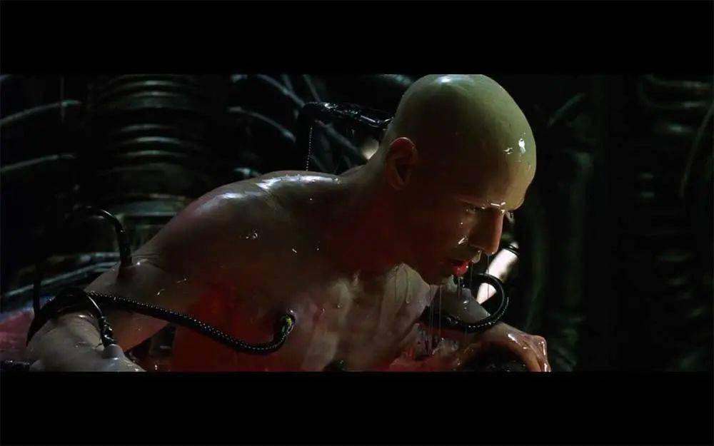 苹果不分左右的耳机、Google 的 VR 拖鞋，这些「面向未来」的专利被人做出来了