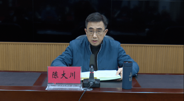 充分认识当前疫情严峻性切实筑牢全县疫情防控体系