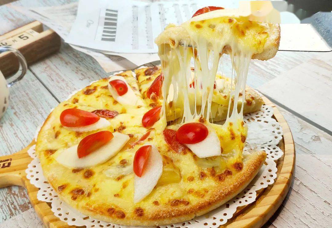 9.9元抢!价值33元「豪爱柠檬」披萨3选1!