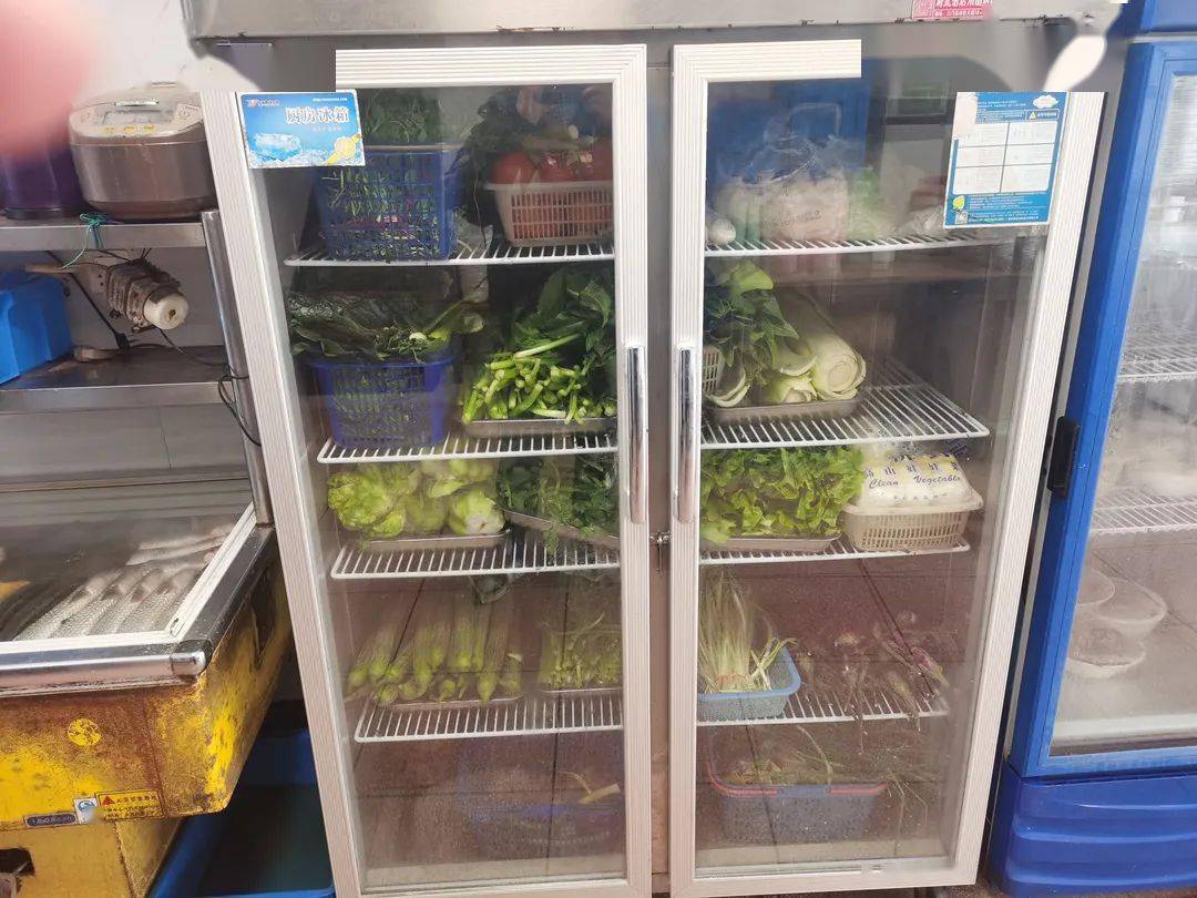 地址:台州市三门县珠岙镇方下洋(挺帅酒家)三门县高枧挺帅饭店23,厨师