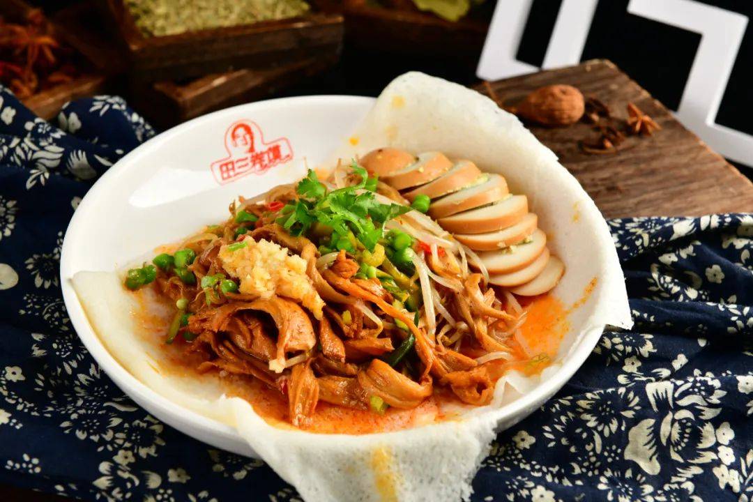 阜阳小吃最新排名插花牛肉汤田三卷馍口孜牛肉