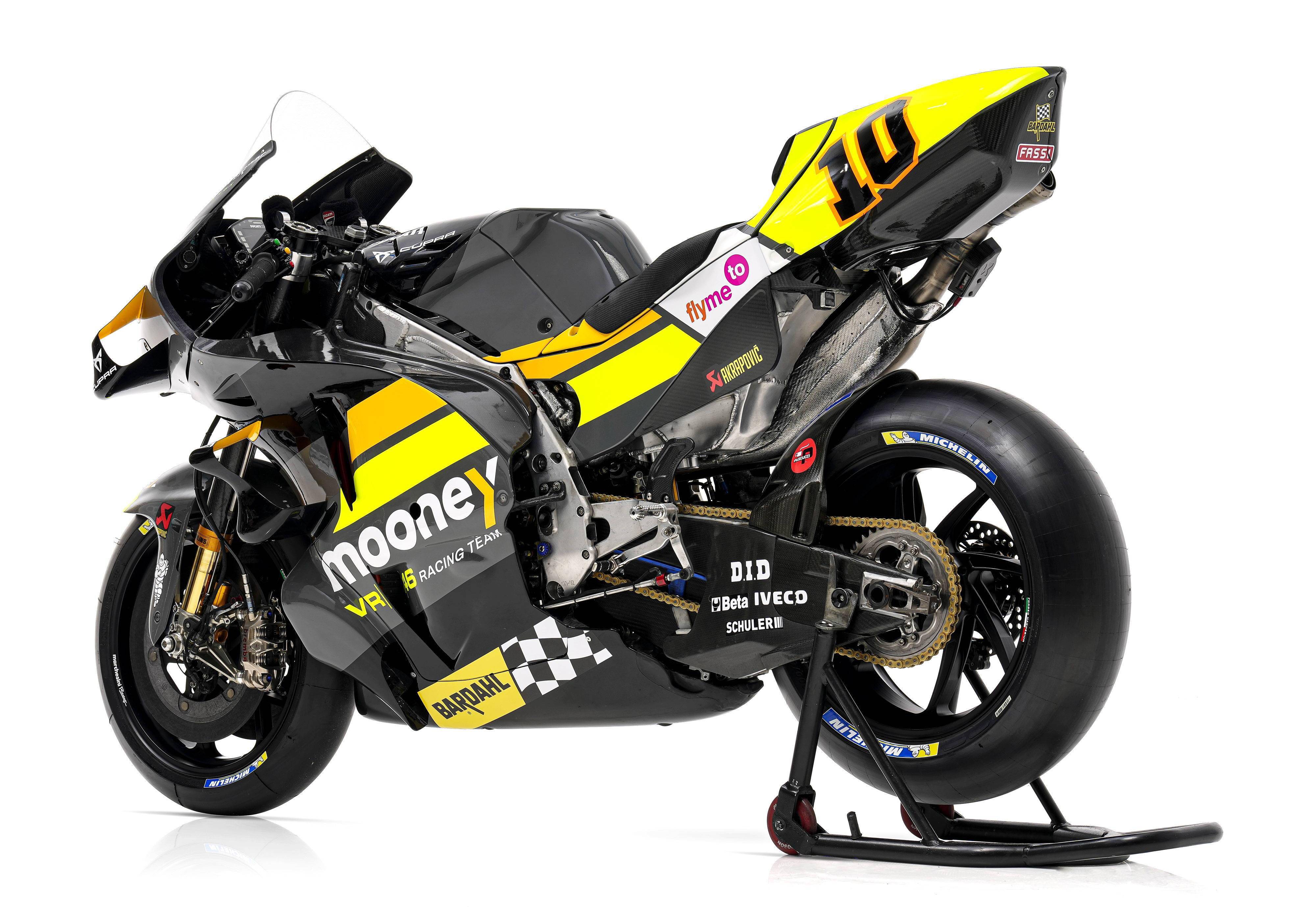 车队在 motogp 级别使用杜卡迪的 desmosedici gp21 赛车,而在 moto2