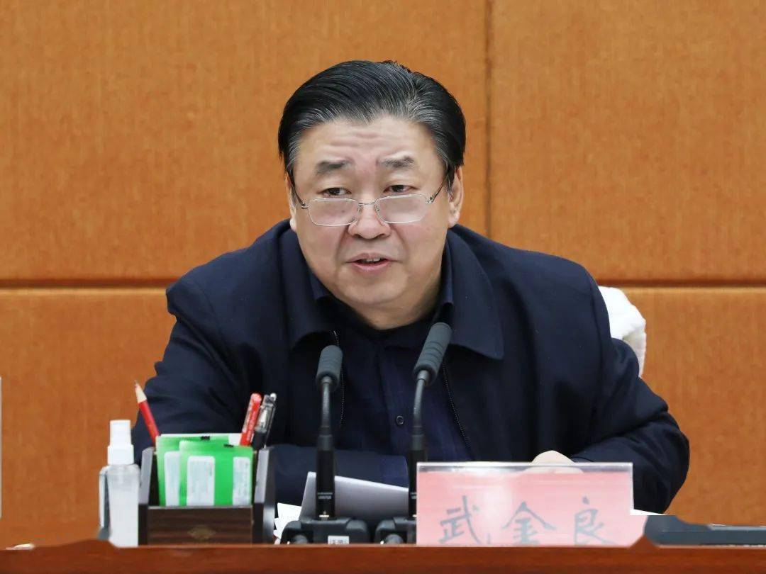 会上,武金良充分肯定了过去一年全市交通运输系统取得的成绩.