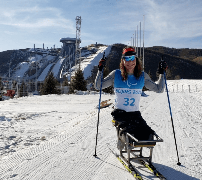 来源|加拿大运动员抵达冬残奥村后首次滑雪：美好的一天