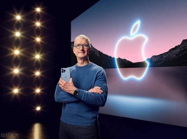 苹果|iPhone14外形曝光：苹果设计真不一样了！苹果用打孔+药丸设计