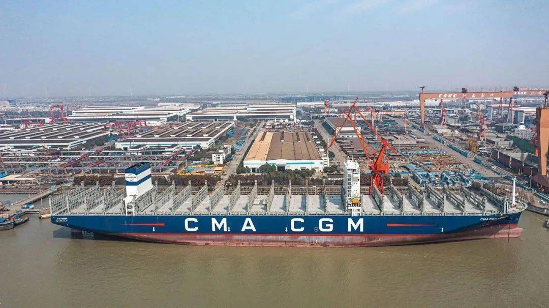 沪东中华造法国达飞15000teu超大型集装箱船项目圆满收官
