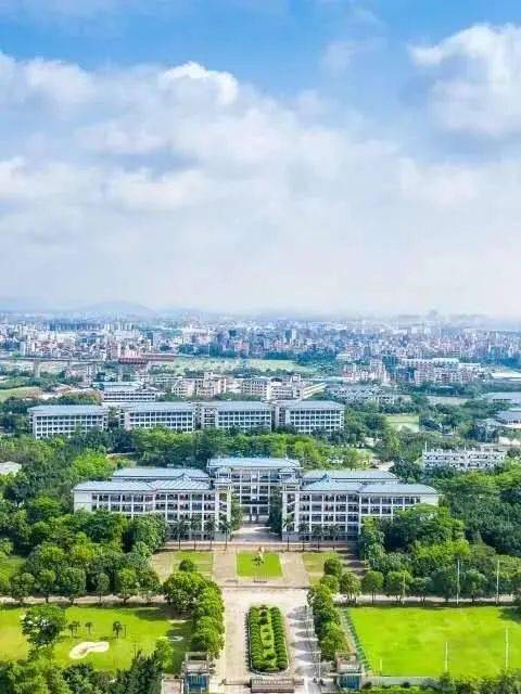 寒假回访母校阳春市第一中学