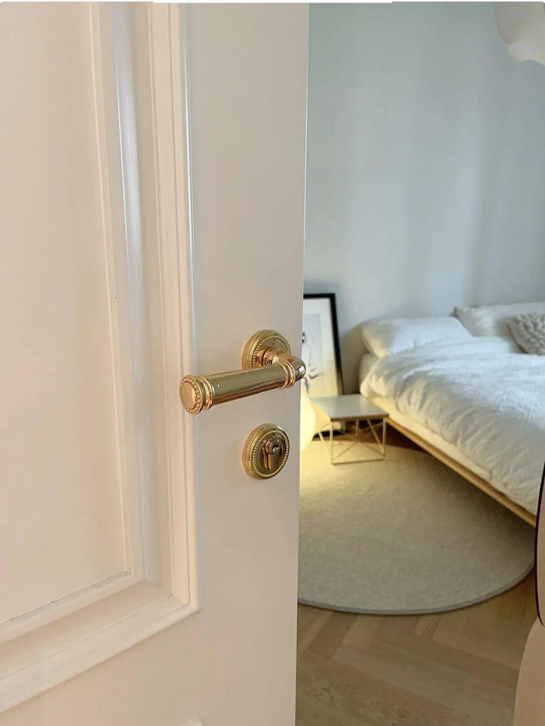 社交单身女孩高质量生活曝光！不结婚、不社交，独居95㎡：我的快乐你想象不到！