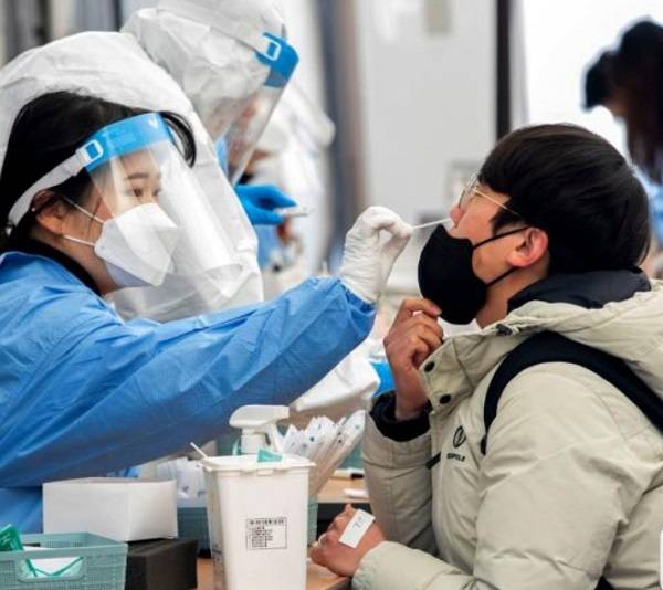 部门|韩国2月新冠确诊累计新增200万例