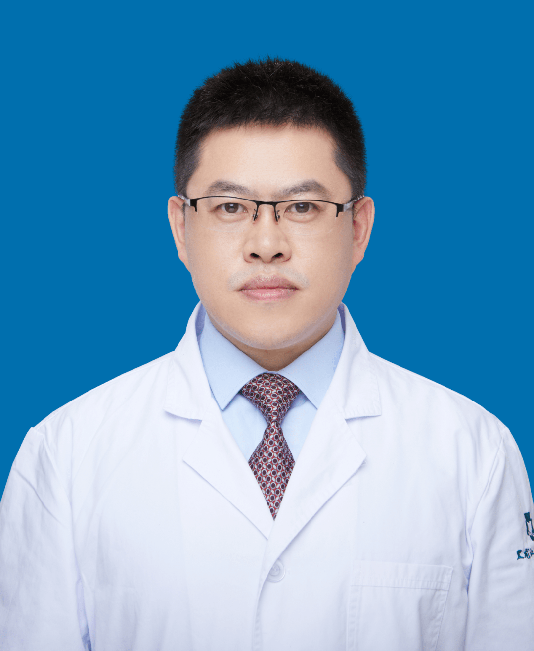 专家风采泌尿外科胡忠良主任医师