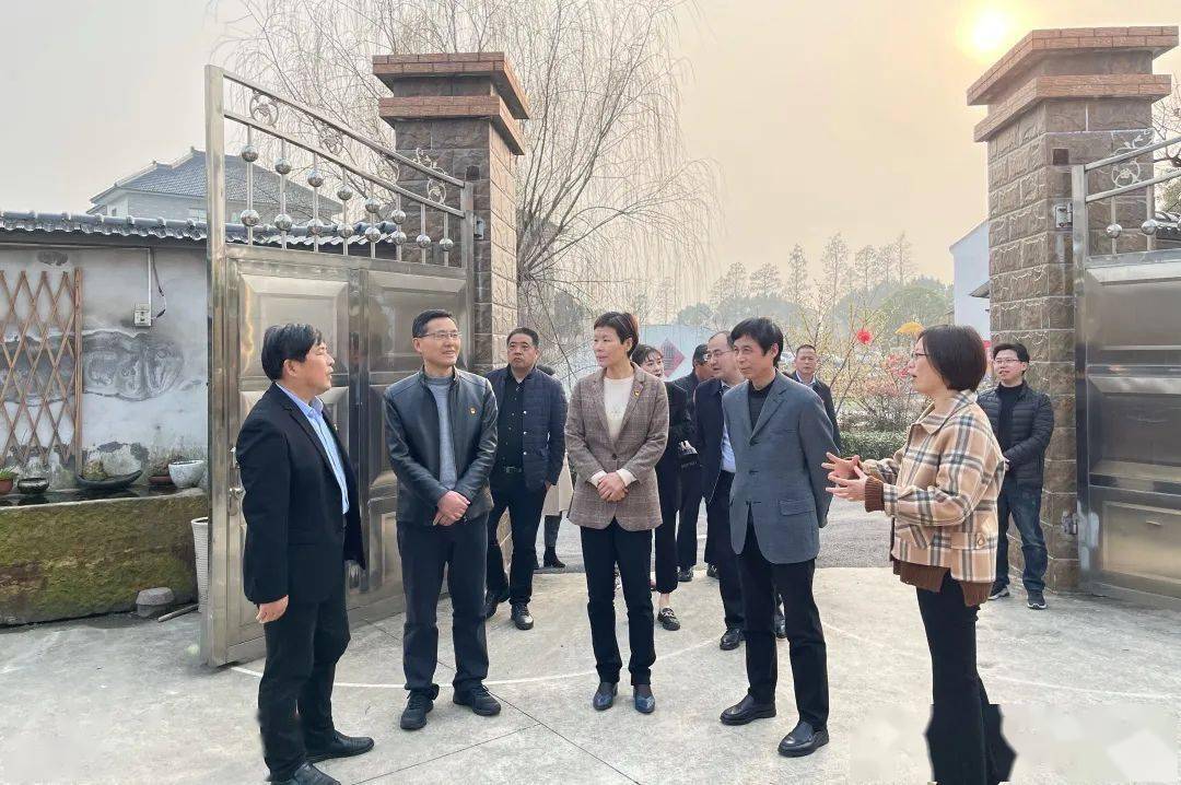 人大要闻浙江省人大农业与农村委员会主任委员徐鸣华来盐调研