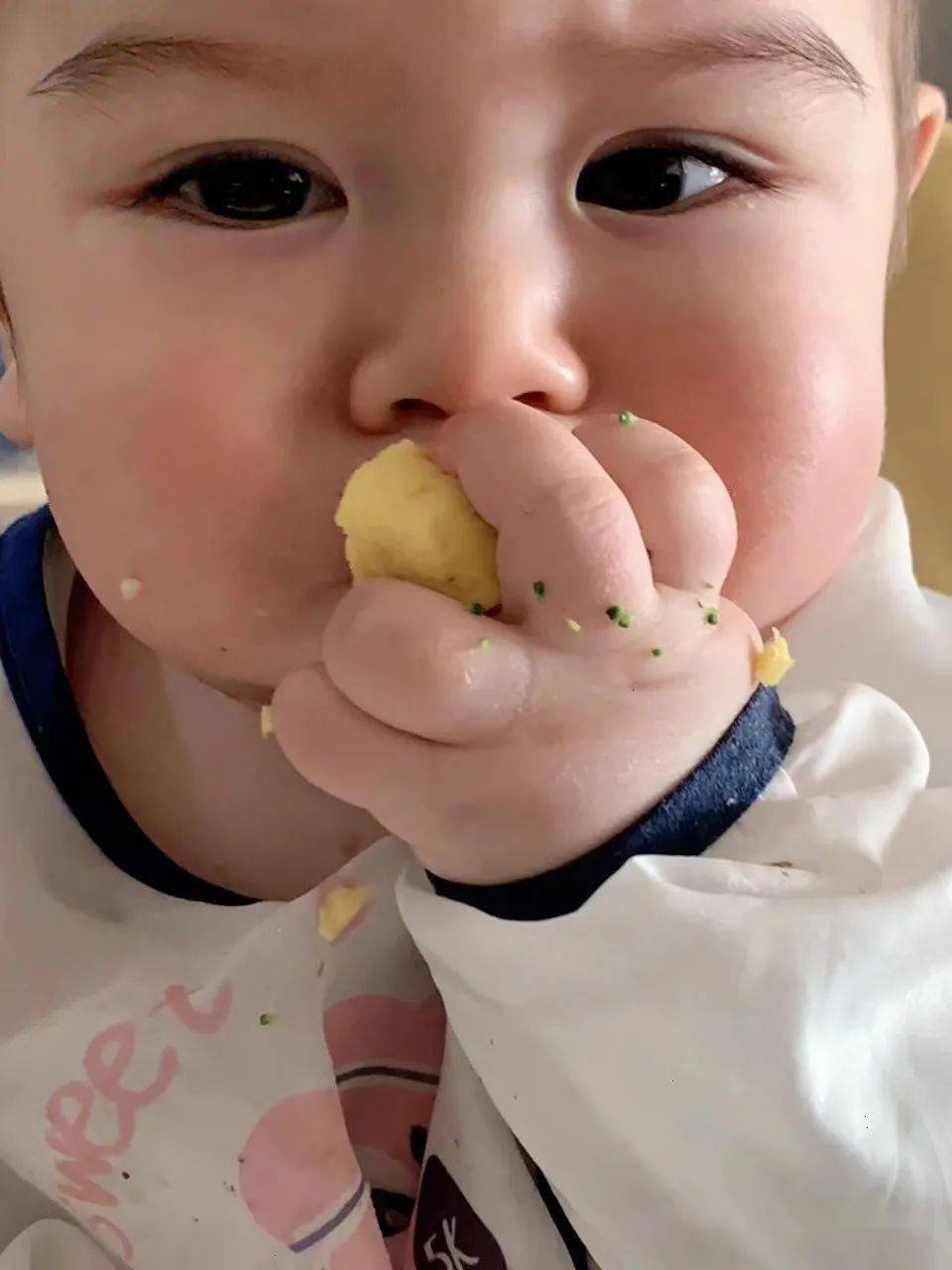 亚洲|华晨宇新恋情疑似曝光?!粉丝无语:这不是月薪3000该管的事…