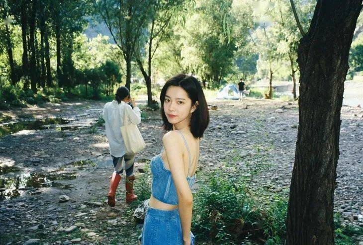 卷发这届00后害怕了：地中海秃头逐渐低龄化