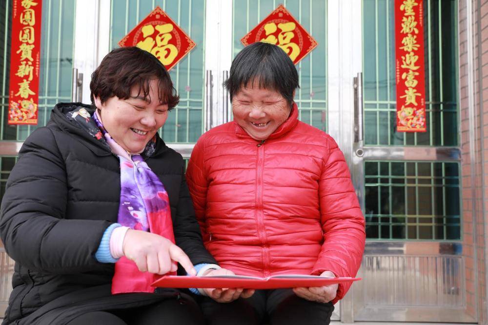 献血11万毫升上海金山一对农村姐妹义务献血22年带动身边人纷纷加入