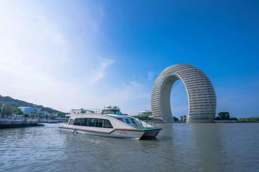 南太湖游船坐拥南太湖一线风景营造"欢乐,时尚,阳光"的游玩体验不同