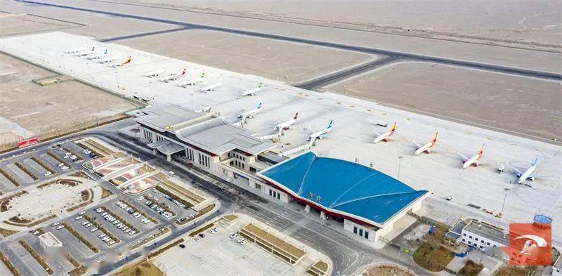 川航,东航,厦航,春秋,吉祥等8家航司共13个航班备降敦煌莫高国际机场