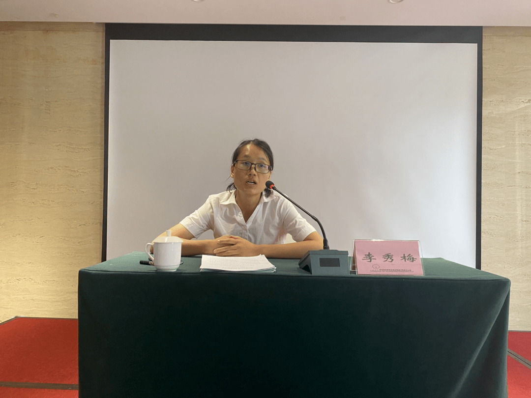 李秀梅全国实施妇女儿童发展纲要先进个人