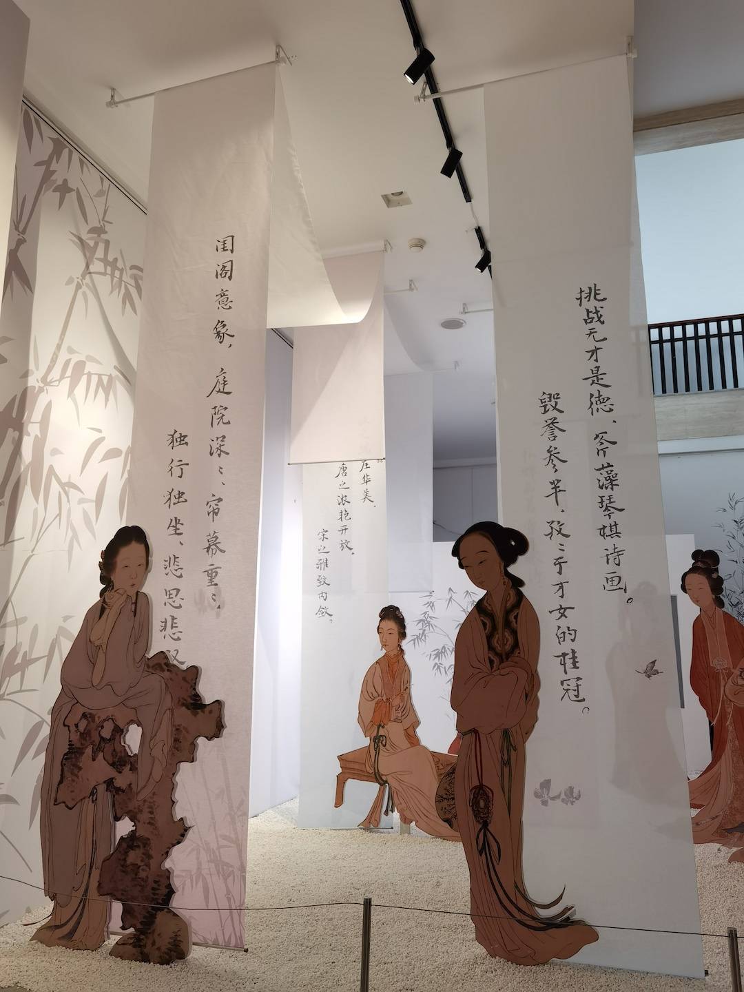 古代|西子湖畔“丽人行”，浙博展古代女性图像