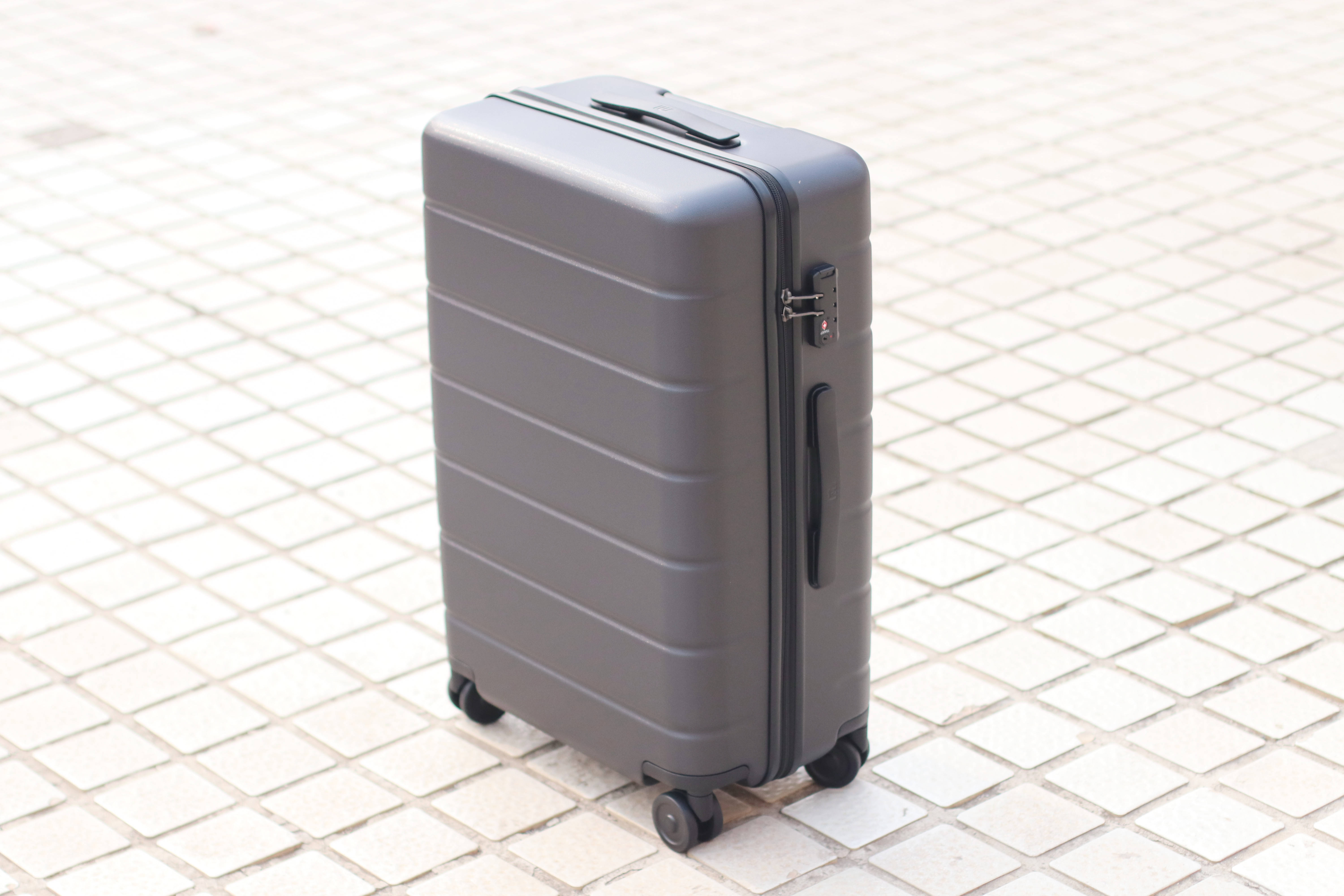 入局既是标杆小米推出24寸大容量防刮旅行箱仅269元