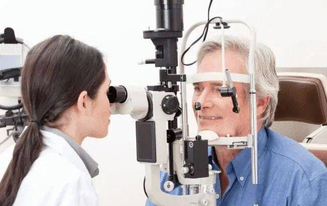 确诊青光眼的检查主要有测眼压,眼底视神经和视网膜检查,视野检查等