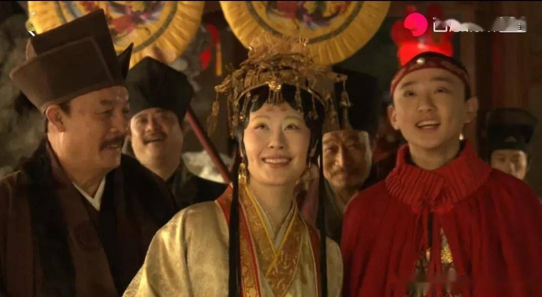 扒一扒10版电视剧红楼梦元春省亲的不当之处