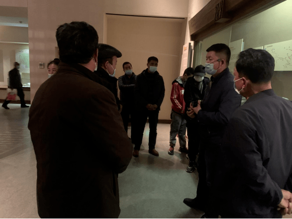 馆长讲解请你来敦煌博物馆学雷锋日馆长志愿讲解受欢迎