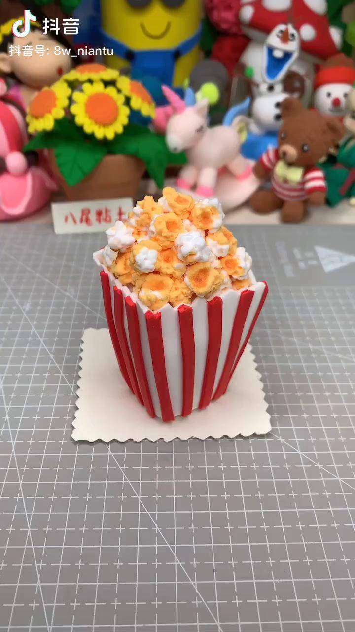 超轻粘土 最近上映了新电影,买爆米花买到这样的分量就是实物如图所示