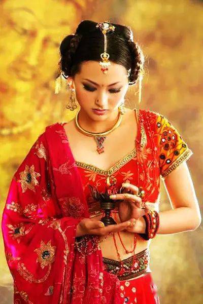 妇女为什么说印度纱丽是世界上最美的衣服？附17条印度冷知识