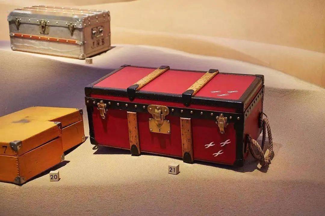 经典谁会是下一个爆火的“明星同款”？