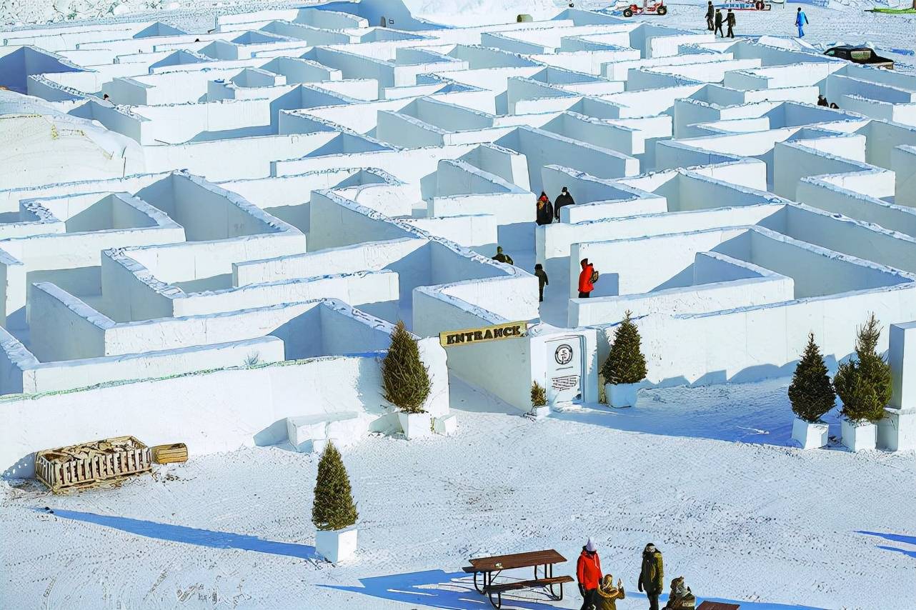 迷宫|适应防疫要求，充满温馨设计，世界超大雪迷宫5000多平方米
