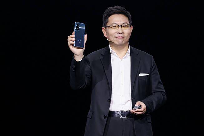 华为|2000元档新品强力推荐！华为nova9 SE凭什么占领年轻人的C位？
