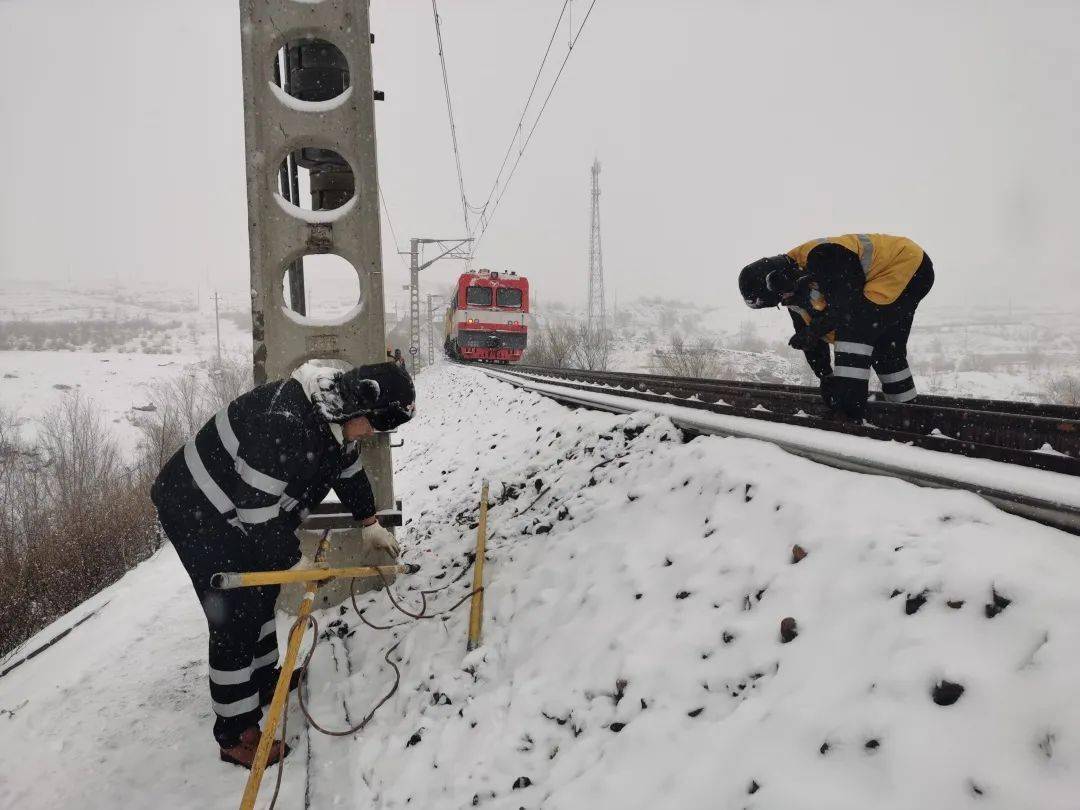 客车走行径路设备确保降雪期间设备安全稳定左右滑动查看图片车辆包头
