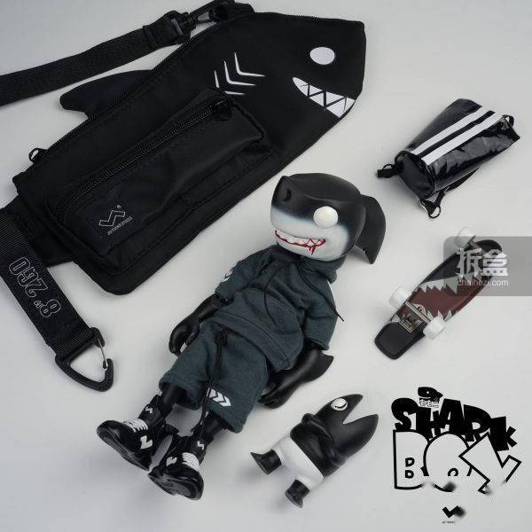 系列|J.T STUDIO 8”2GO 系列 小屁鯊 狂暴黑鯊 聯名可動人偶