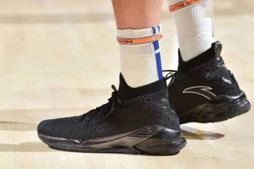 天天都穿汤普森这双新战靴真有这么爽