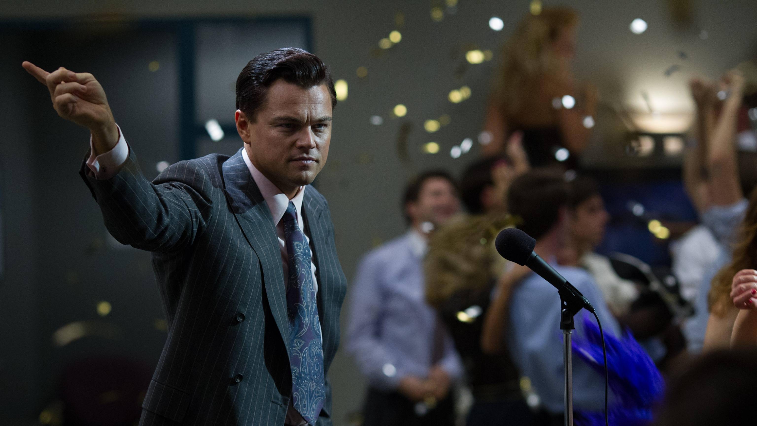 abc」开始 | iir》,头图来自:《华尔街之狼》剧照在刚刚结束的两会中