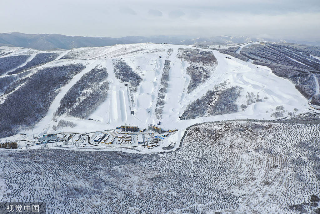 崇礼|河北崇礼：雪后暂霁 高山雪道被白雪覆盖