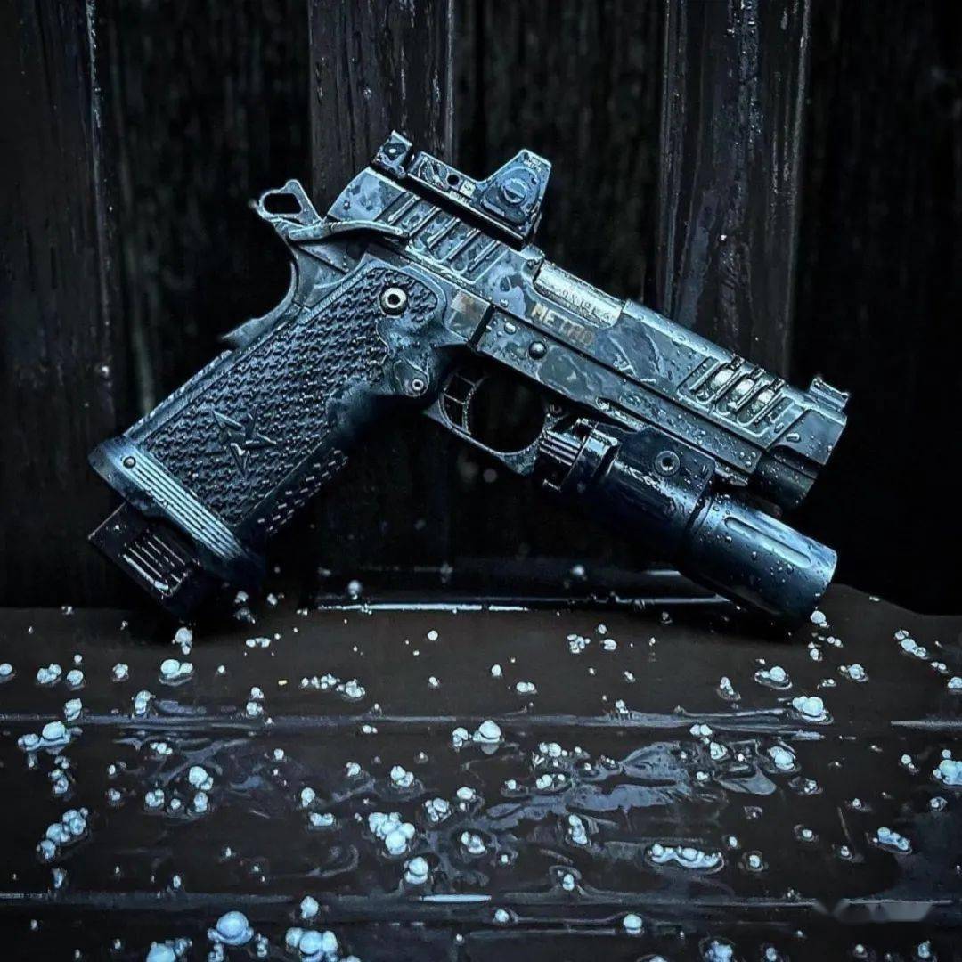 让你一次看个够staccato2011系列手枪美图