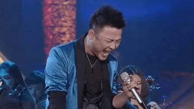 13年前的冠军歌手曾一鸣唱功这么好为什么不红