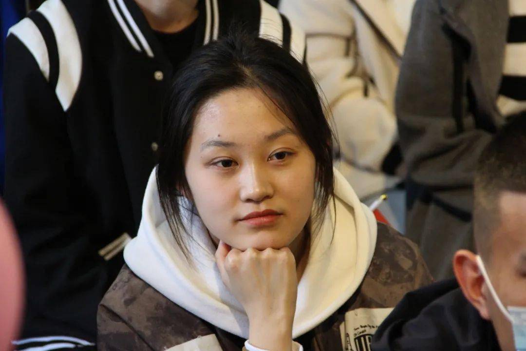 团建| 精彩锦集编辑:昌吉学院学生会终审:牛晓慧返回搜狐,查看更多